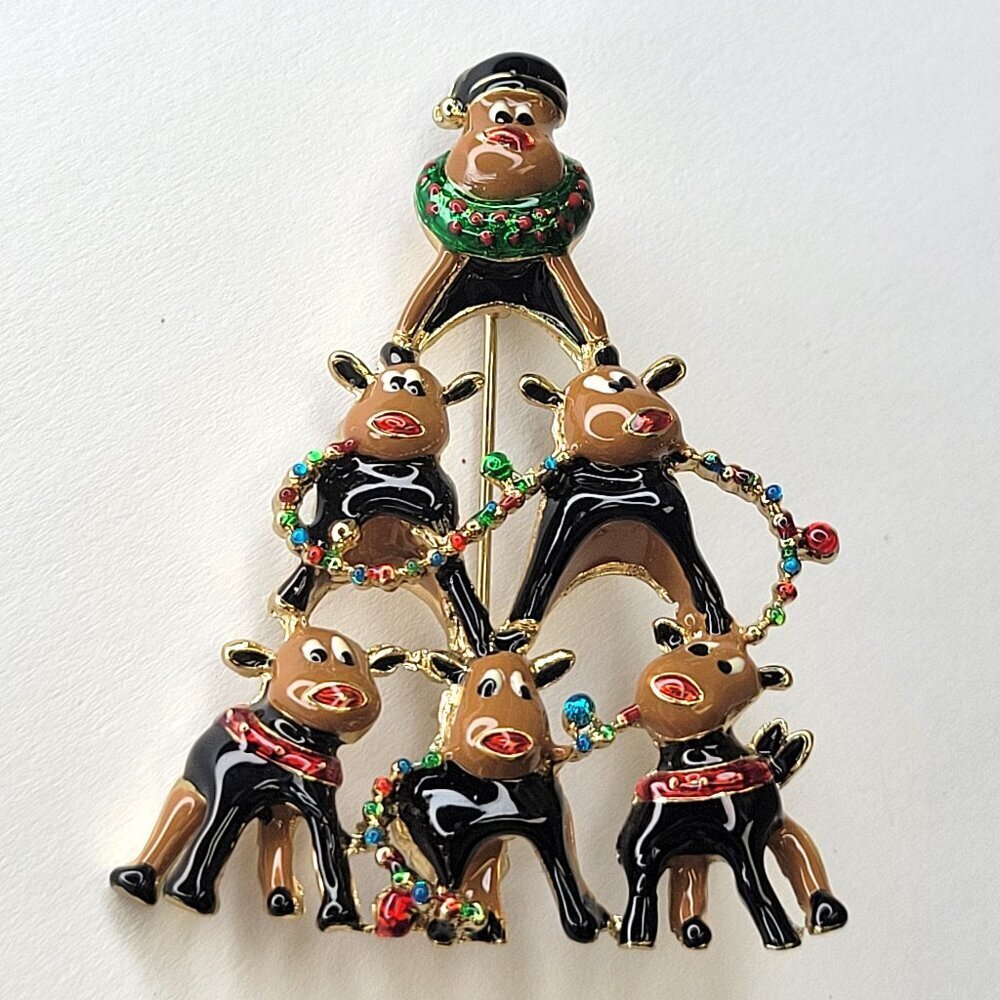 Reindeer Christmas Holiday Enamelled Brooch Pin